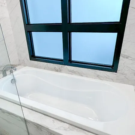 Marina View Resort By Nest Home Bathtub & Seaview! Johor Bahru Exterior photo
