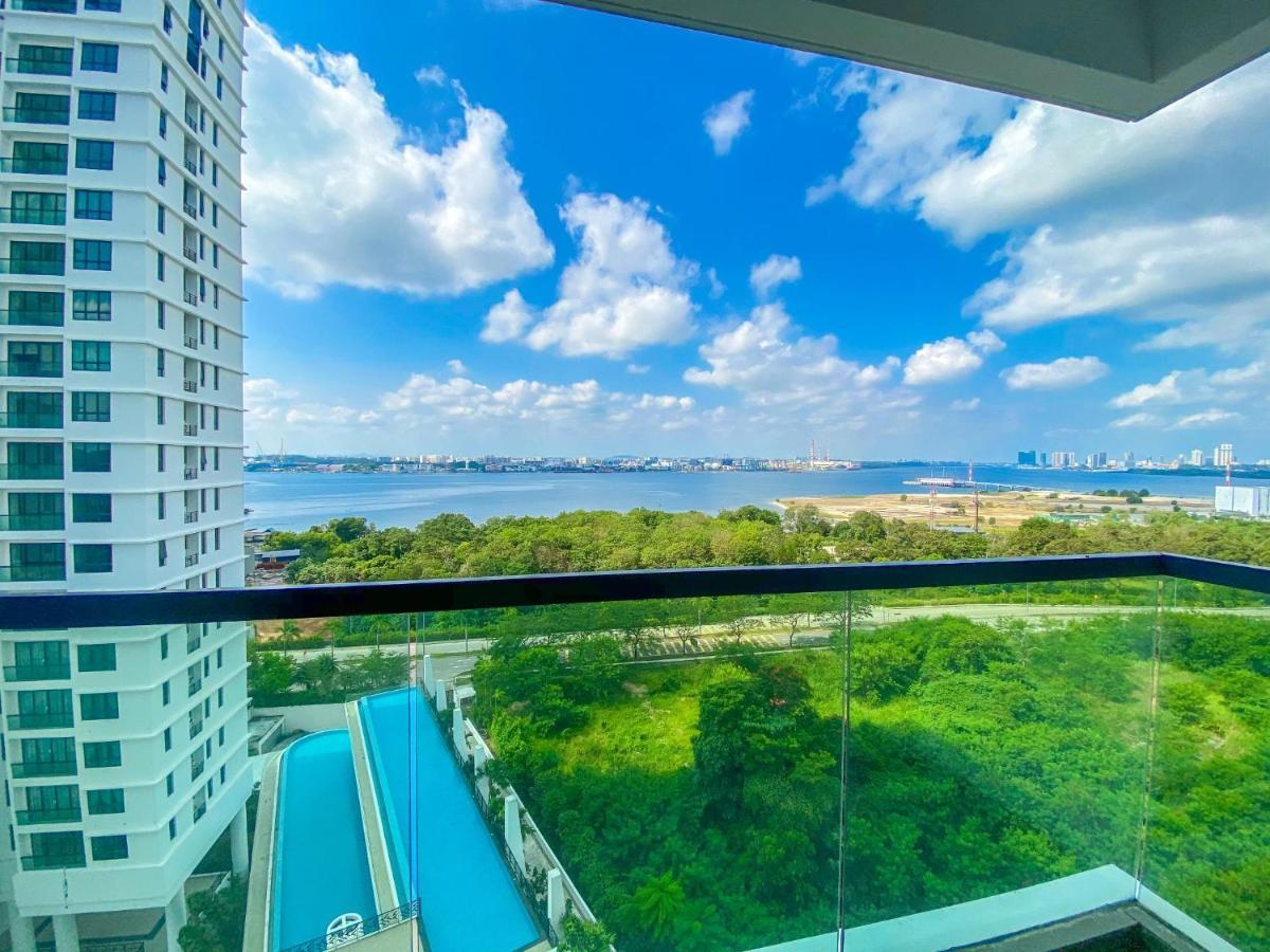 Marina View By Nest Bathtub & Seaview! * Johor Bahru
